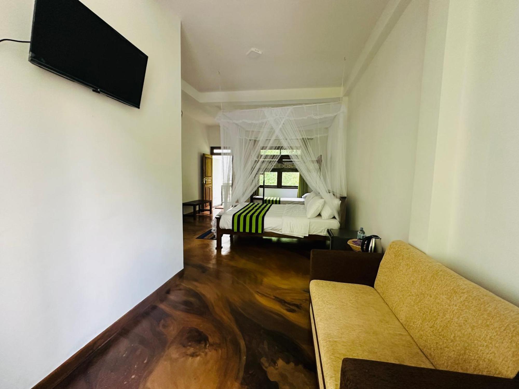 River Splendour Home Stay Елла Екстер'єр фото