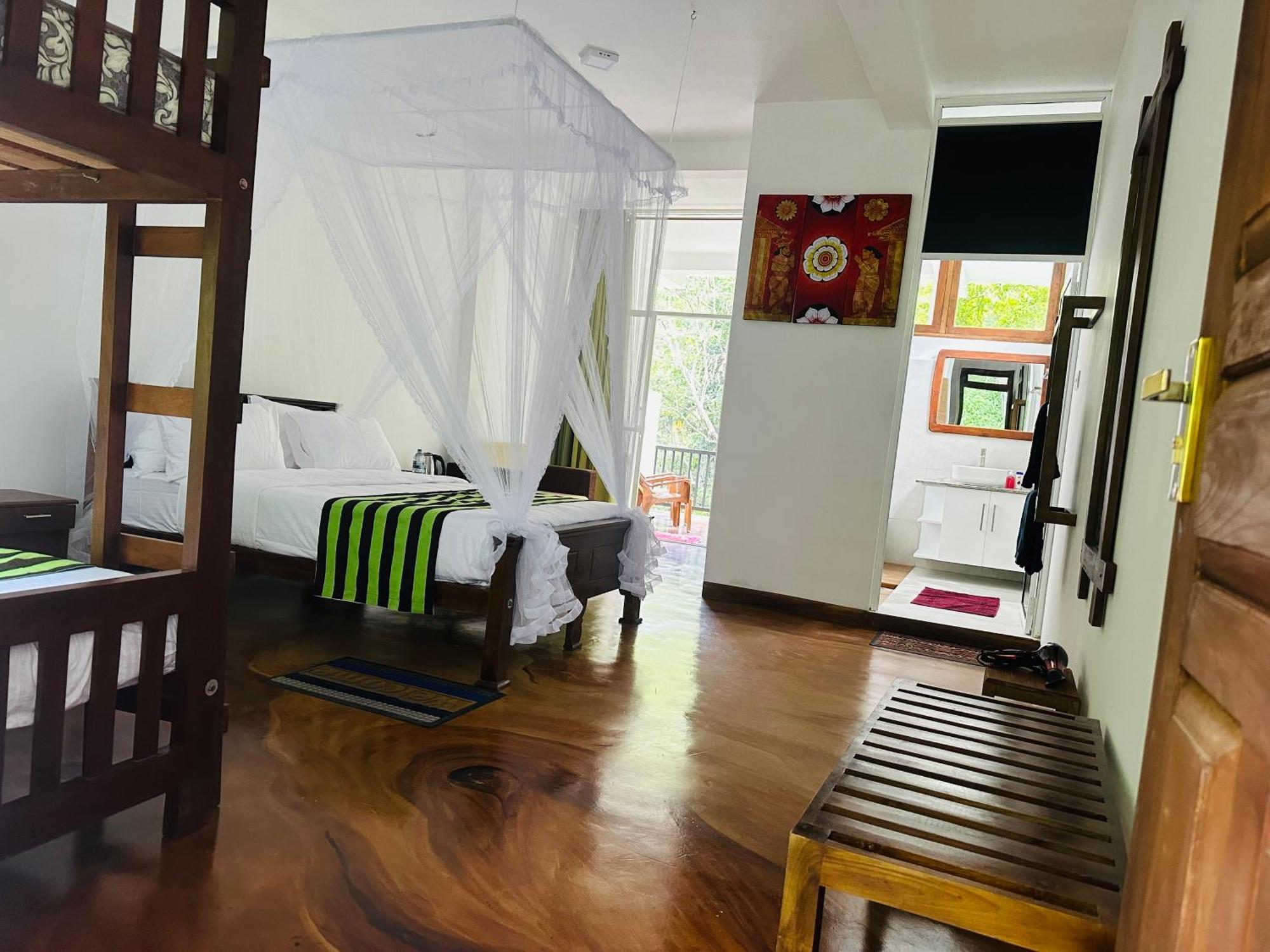 River Splendour Home Stay Елла Екстер'єр фото