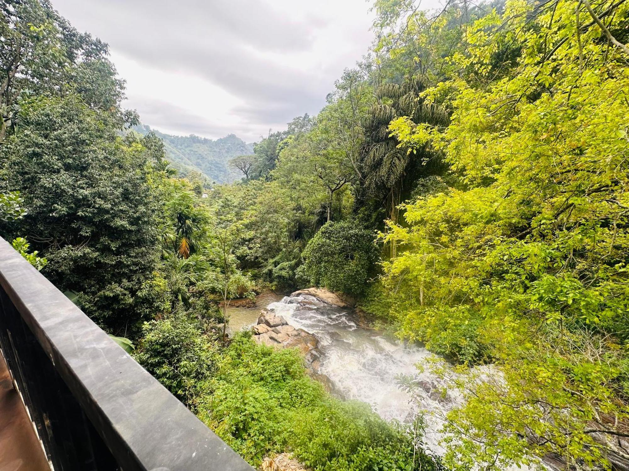 River Splendour Home Stay Елла Екстер'єр фото