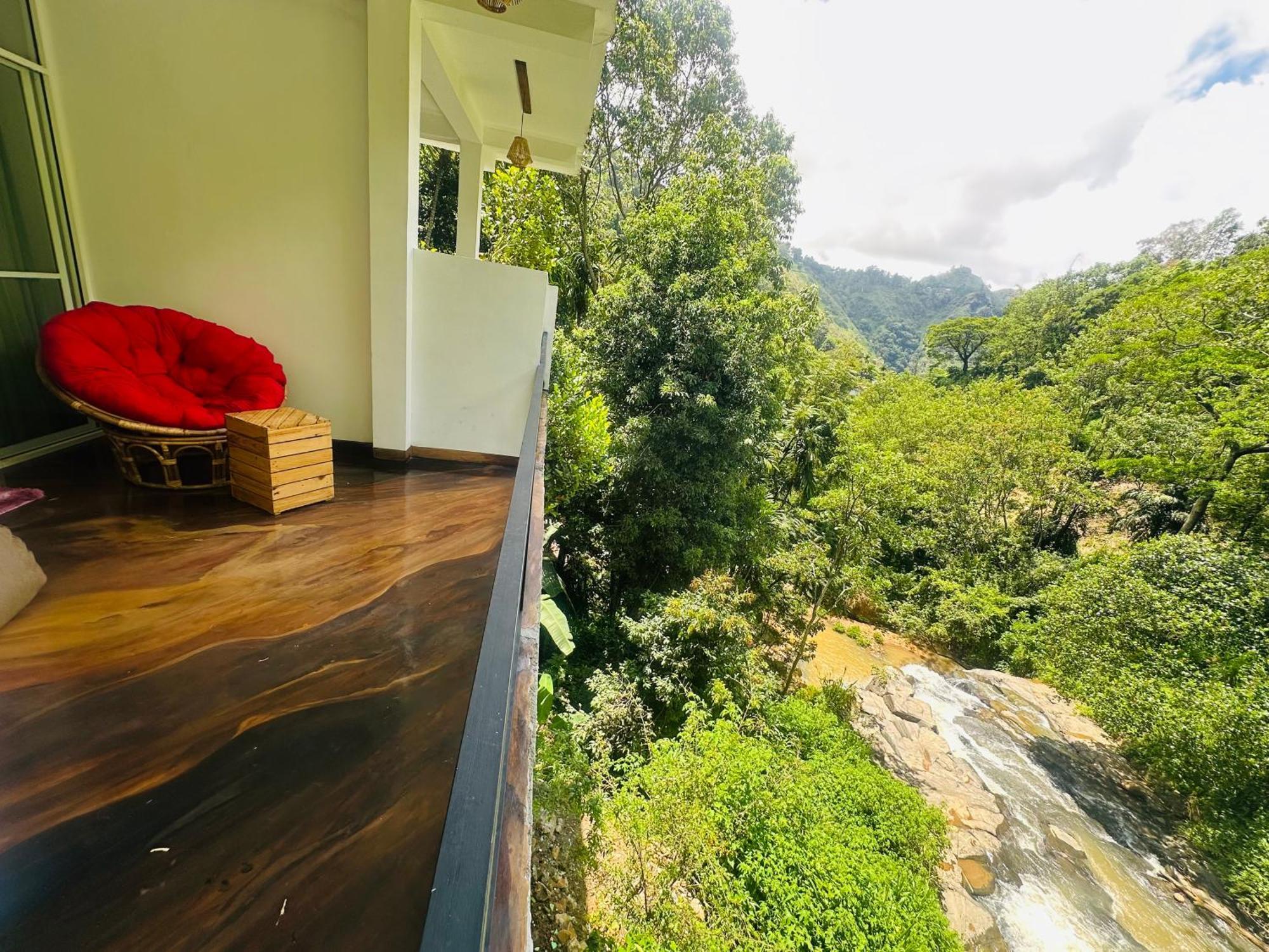 River Splendour Home Stay Елла Екстер'єр фото