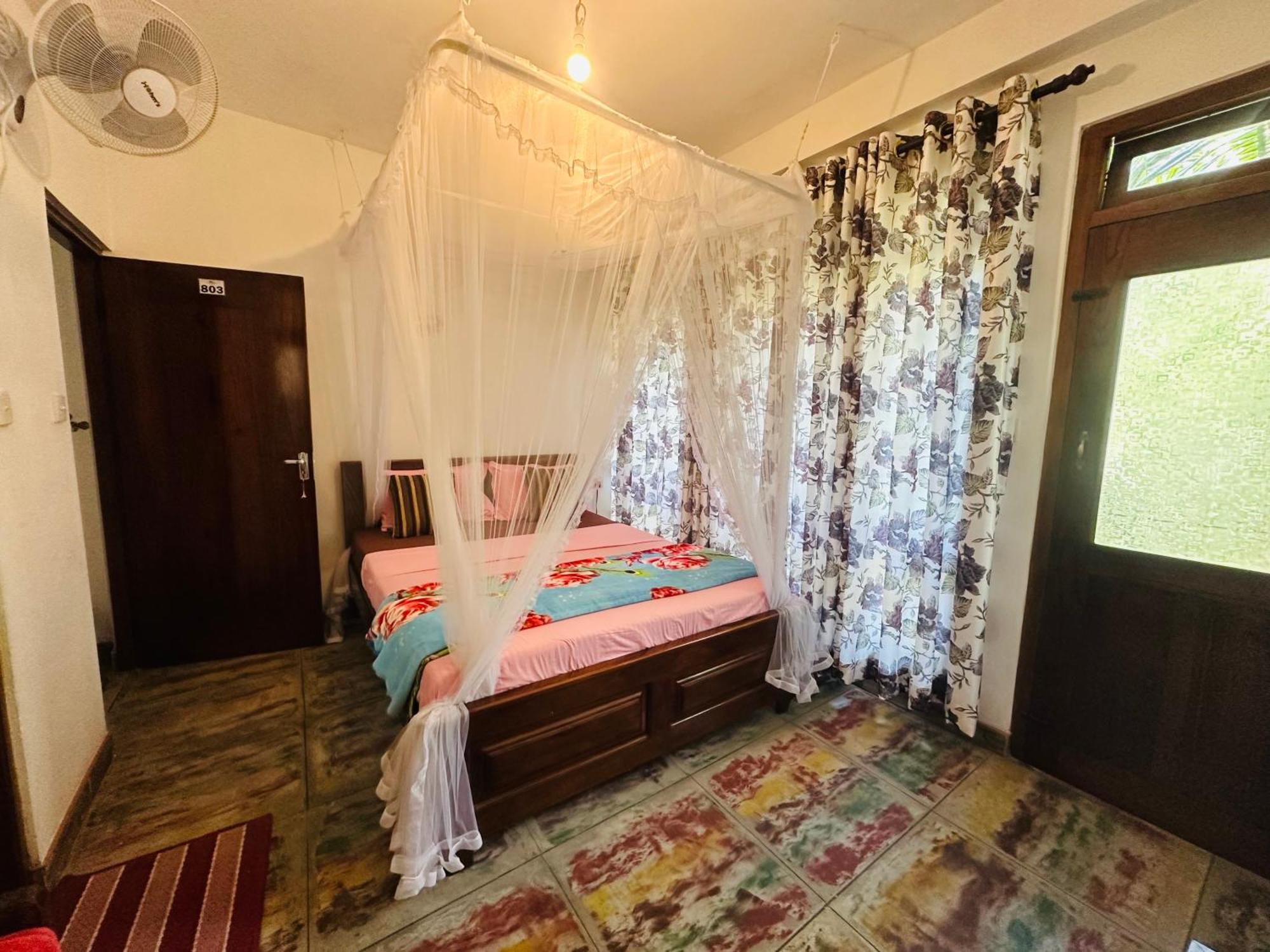 River Splendour Home Stay Елла Екстер'єр фото