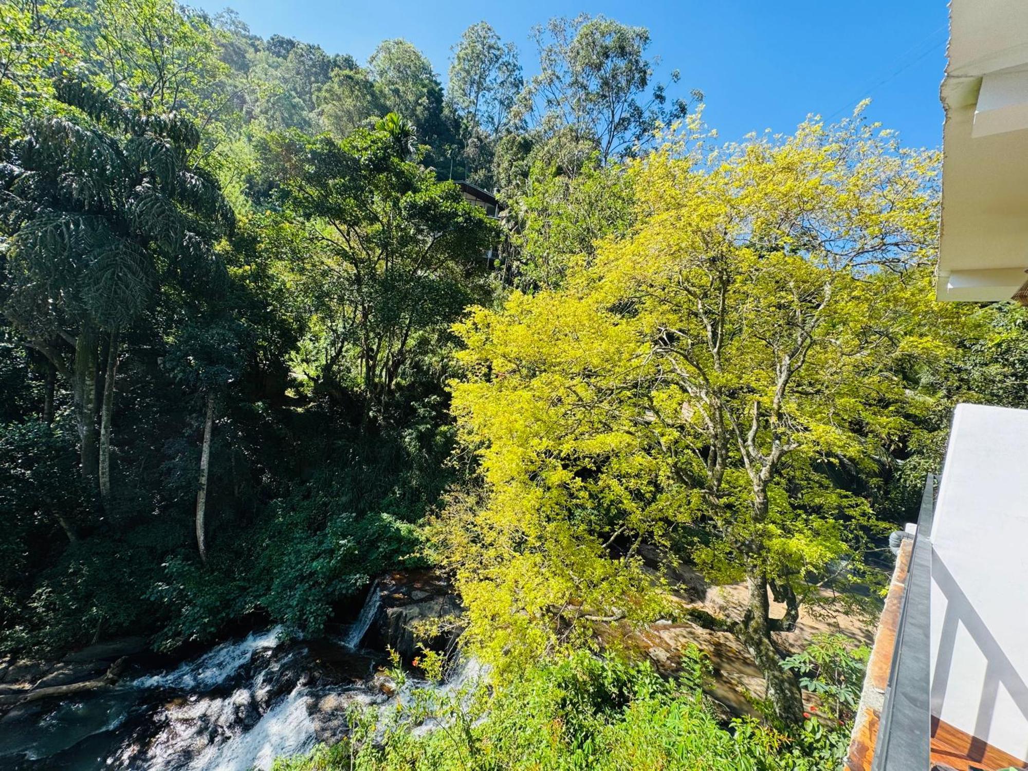 River Splendour Home Stay Елла Екстер'єр фото