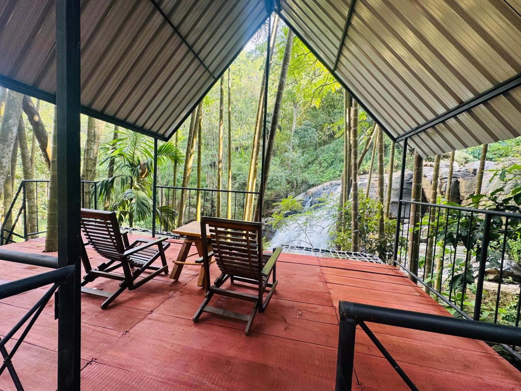 River Splendour Home Stay Елла Екстер'єр фото
